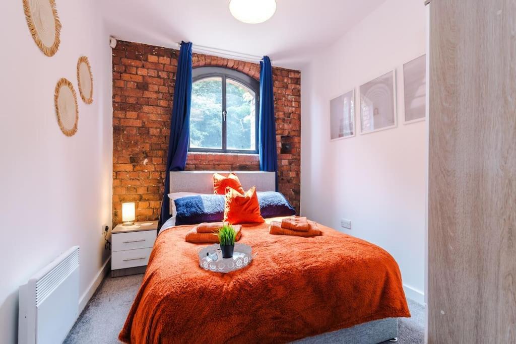 Stylish Apartment, Pool Table, Sleep 6, Location